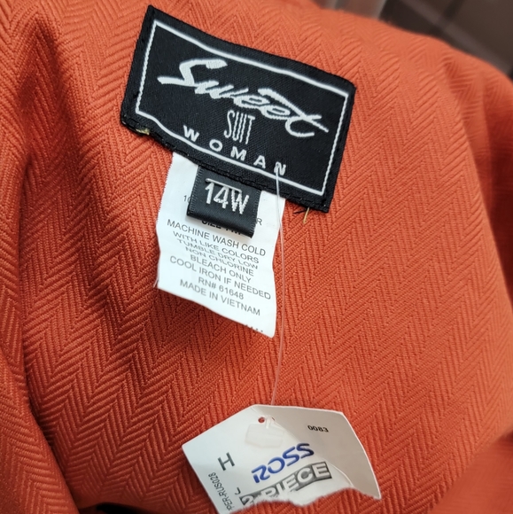 Woman Suit Plus Le Suit - Picture 5 of 7